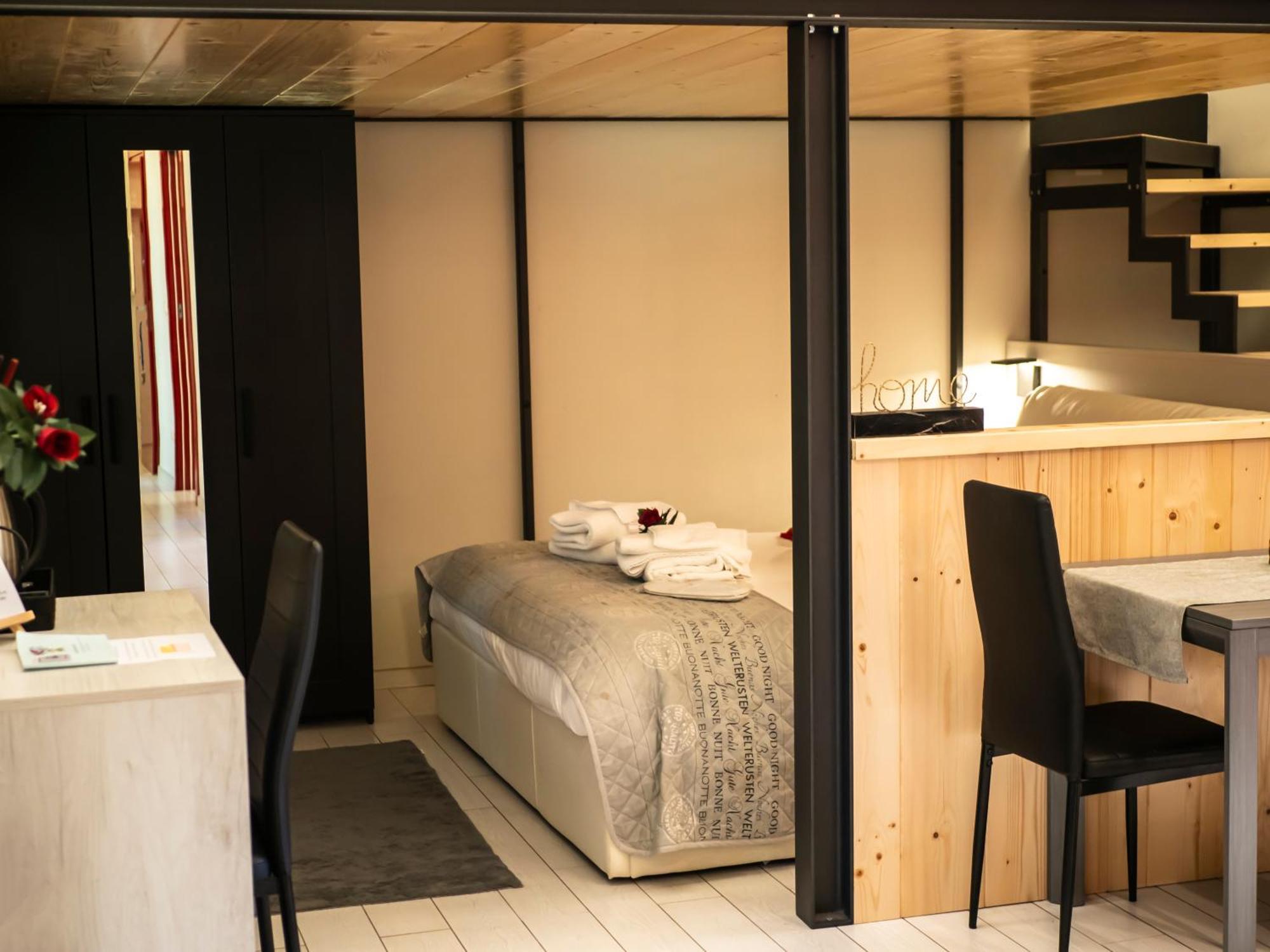 Carlotta Fiera Suite Bologna Eksteriør bilde